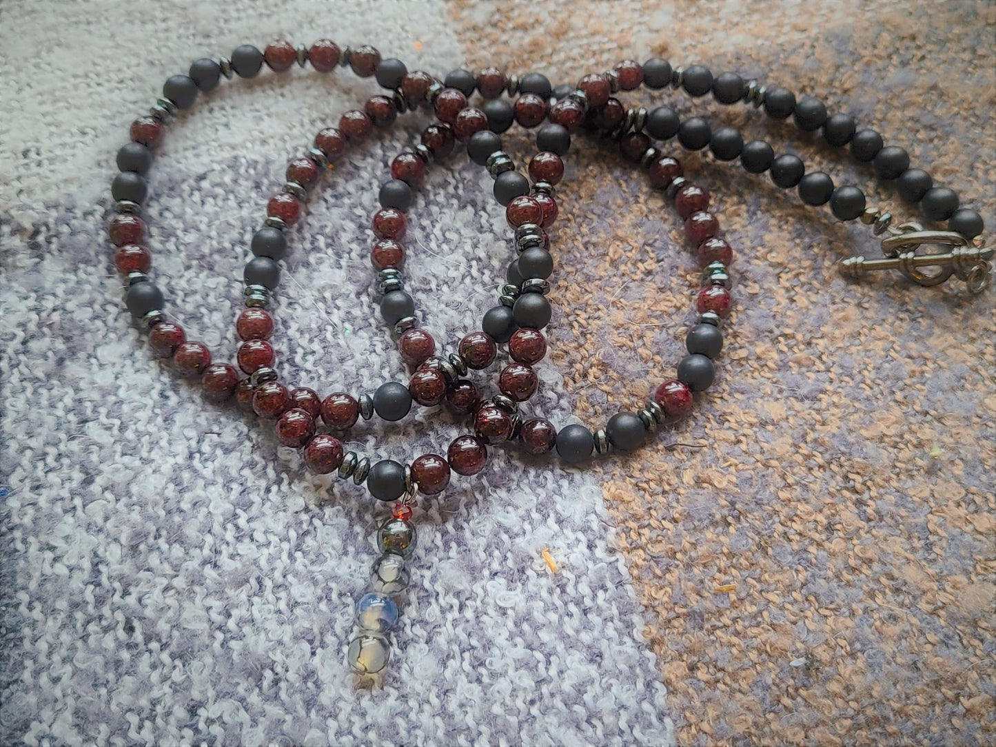 Garnet & Onyx 108 Bead Mala Necklace with Dragon Vein Pendant